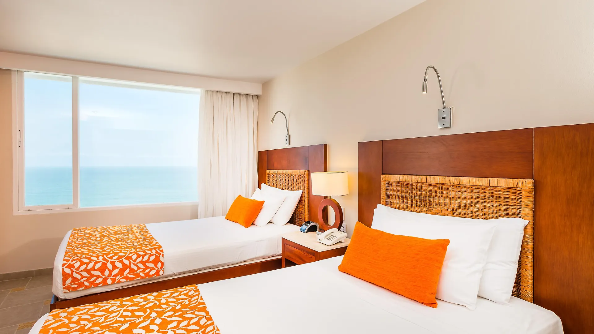Hotel Dann Cartagena 4*,