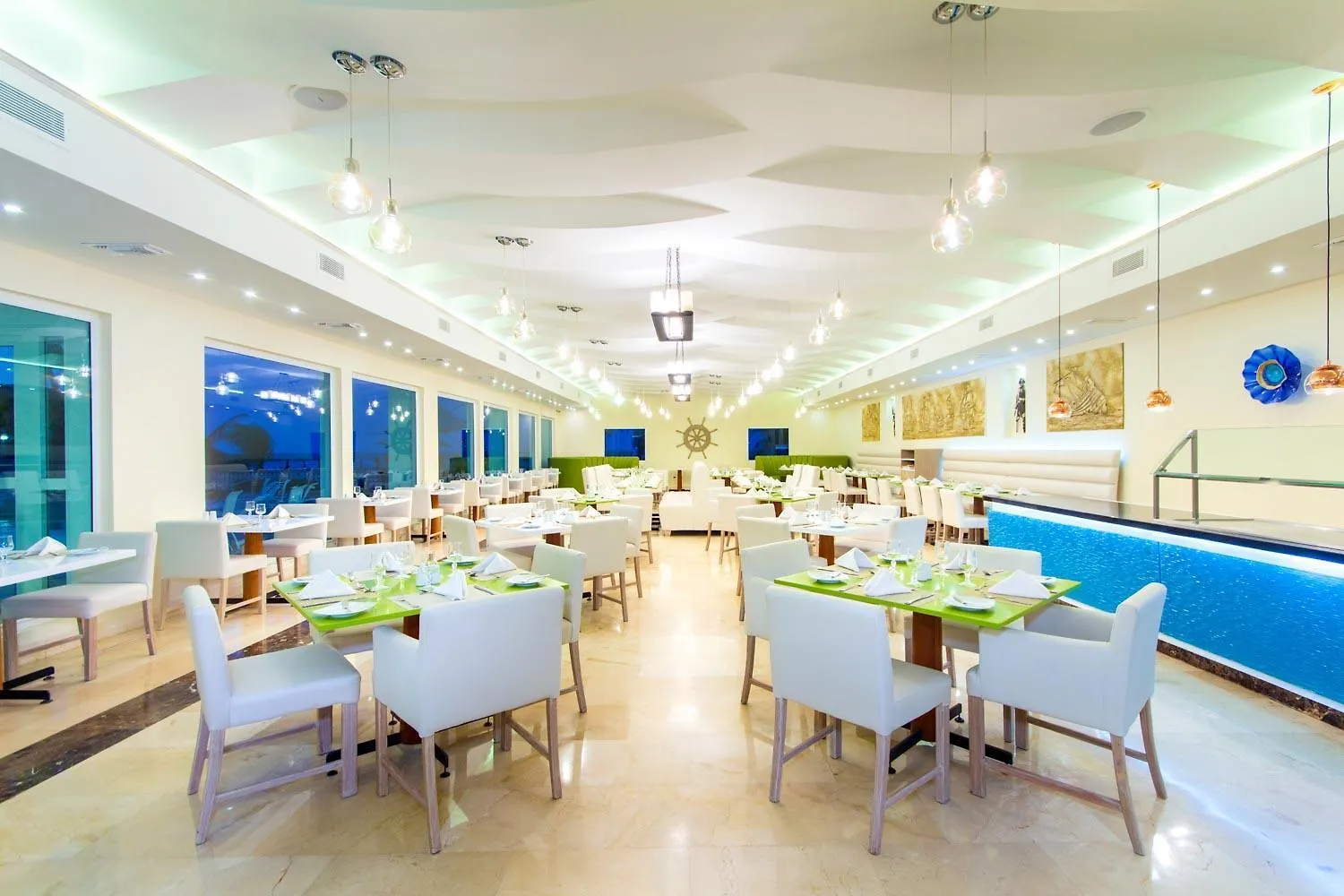 Hotel Dann Cartagena 4*,  Colombia